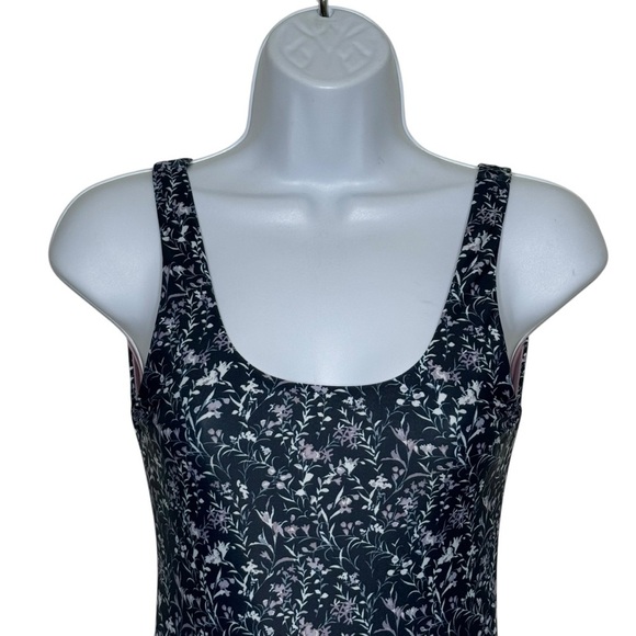 Faherty One Piece Swimsuit SZ. XS - Picture 2 of 15